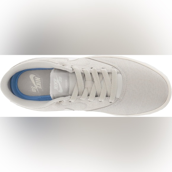 Nike SB Check Solarsoft Low Top Sneaker - Picture 12 of 12